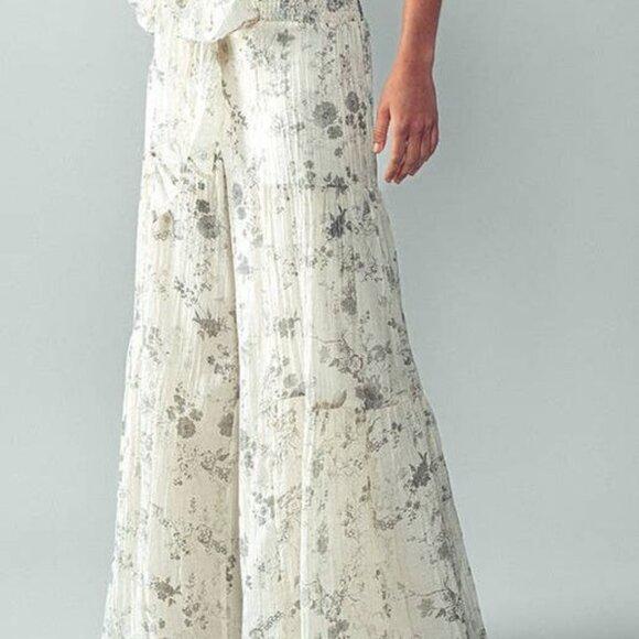 Floral Pattern 2-Piece Set - Picture 2 of 5